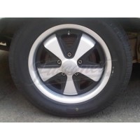 Llanta EMPI Fuchs 911 Negra Y Aluminio Mate 5/130 5.5 R15